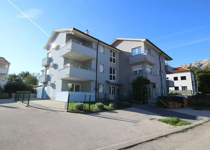 Πανσιόν Osmanovic