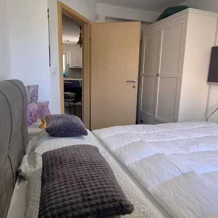 Osmanovic ゲストハウス バスカ