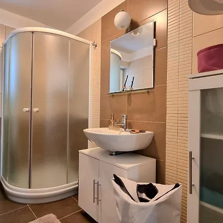 ゲストハウス Osmanovic 3*