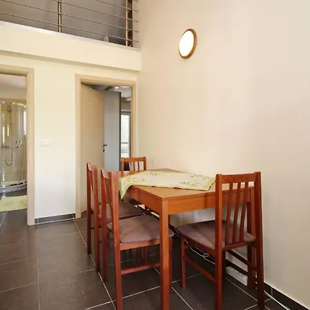 Osmanovic ゲストハウス バスカ