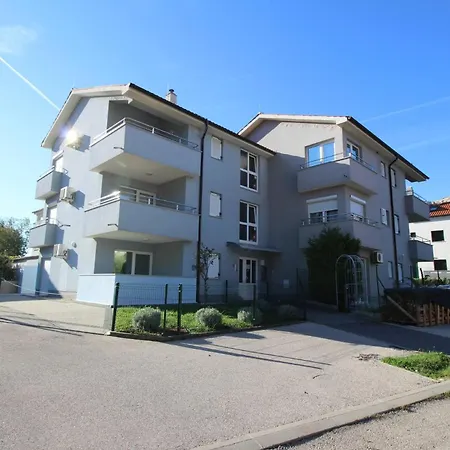 ゲストハウス Osmanovic