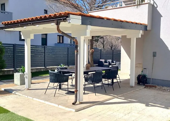 Osmanovic Casa de hóspedes Baška